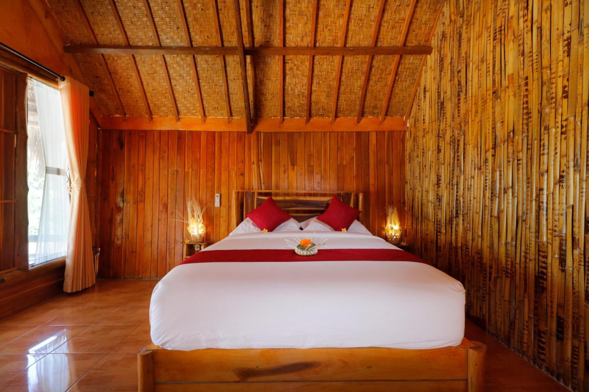 The Tamban Jukung Hotel Batumadeg Room photo